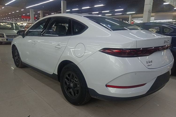 BYD Qin PLUS 2025 — фото 4