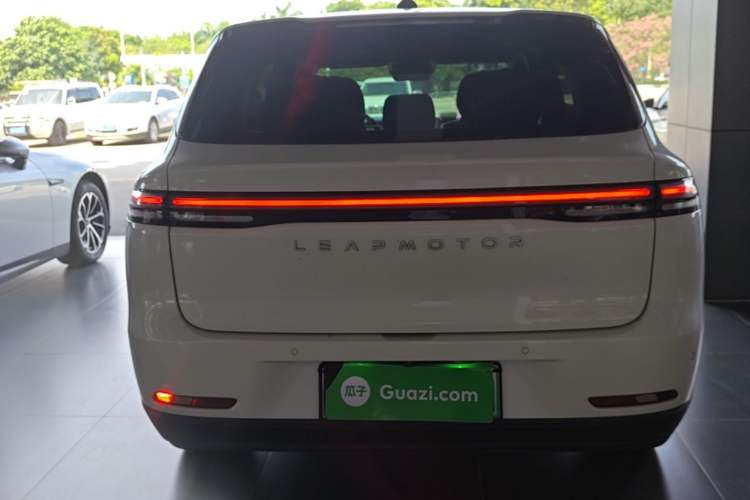 Leapmotor C10 2024 — 5