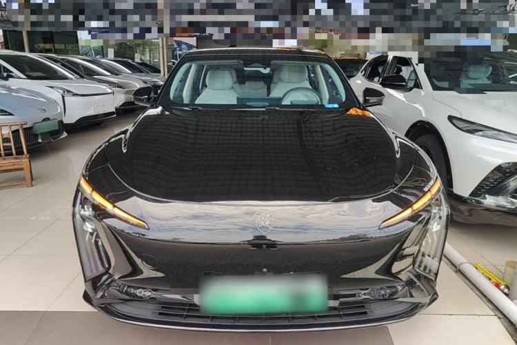 Forthing Xinghai S7 2025 — 2