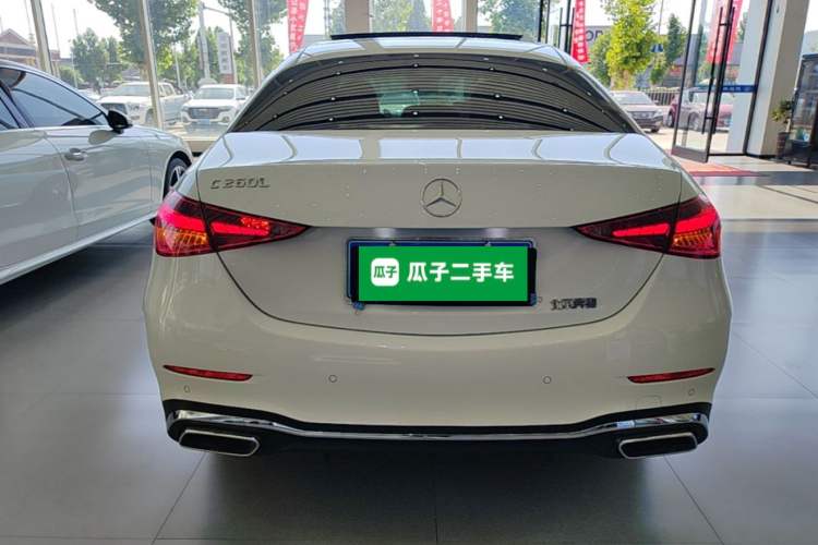 Mercedes-Benz C 260 L 2024 — 5