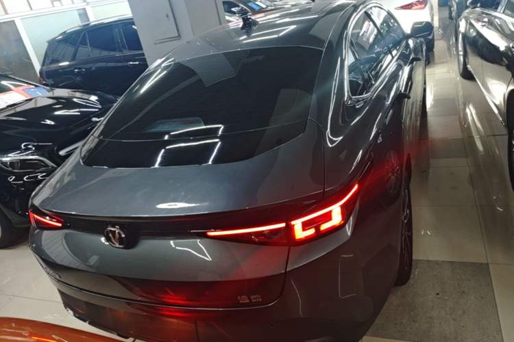 ChangAn Eado 2024 — 5
