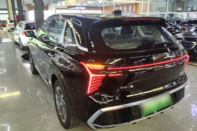 Hongqi HS3 2024 — 4