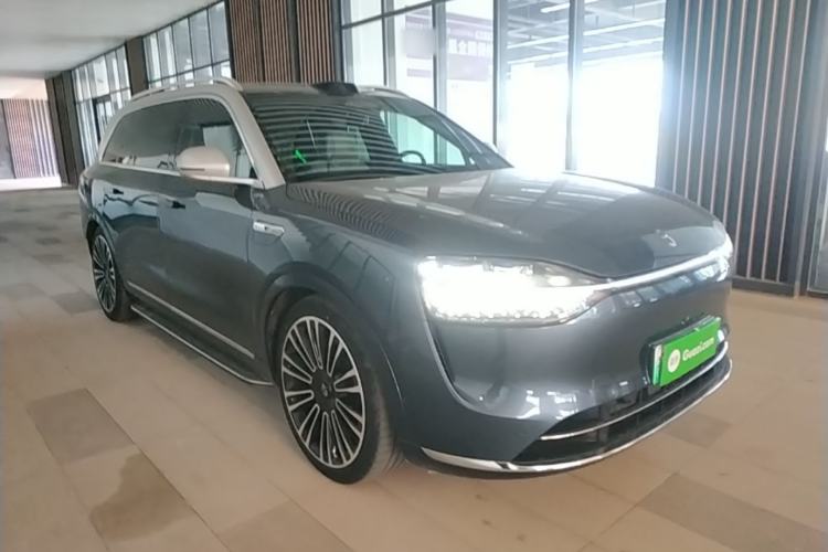AITO M9 2024 — 3