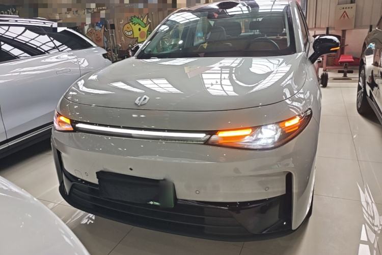 Leapmotor C10 2026 — 2