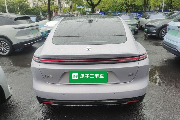 NIO ET5 2025 — 5