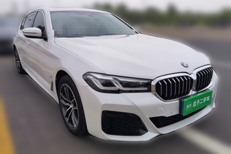 BMW 525Li 2022 — 3