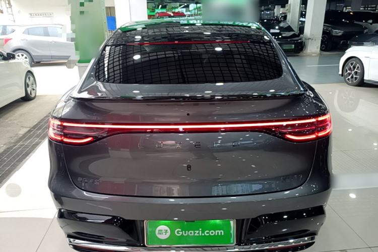 Luxeed Luxeed R7 2026 — 5