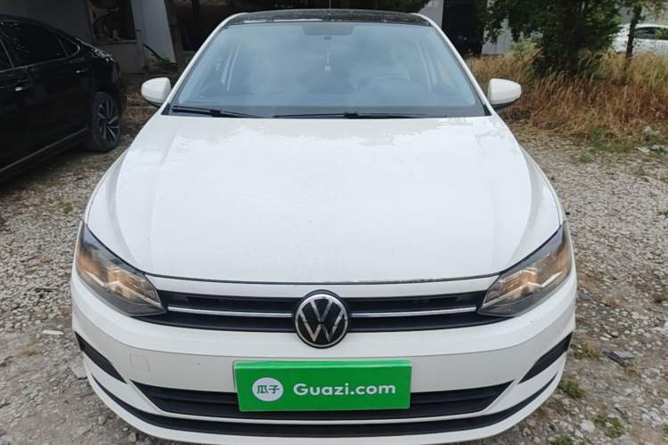 Volkswagen Polo 2021 — 2