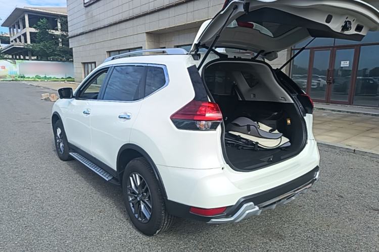 Nissan X-Trail 2025 — фото 4