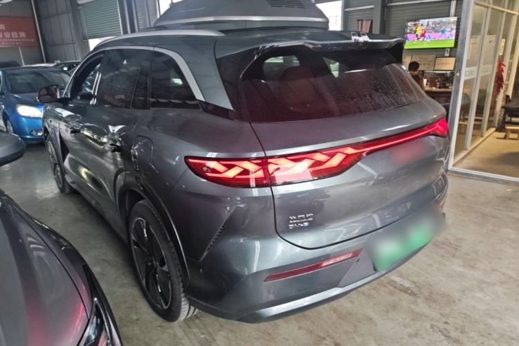 BYD Tang L 2025 — 4