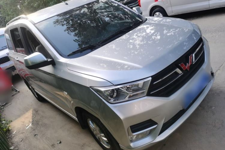 Wuling Hongguang 2021 — 3