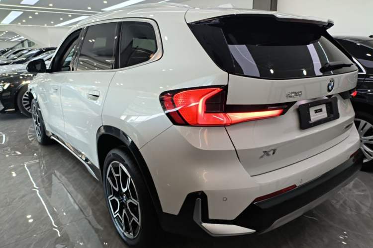 BMW X1 2024 — фото 4