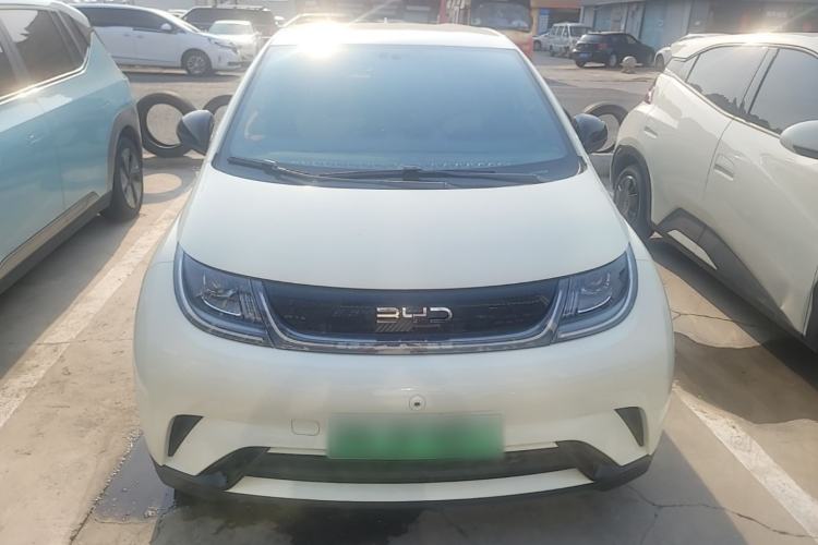 BYD Dolphin 2024 — 2