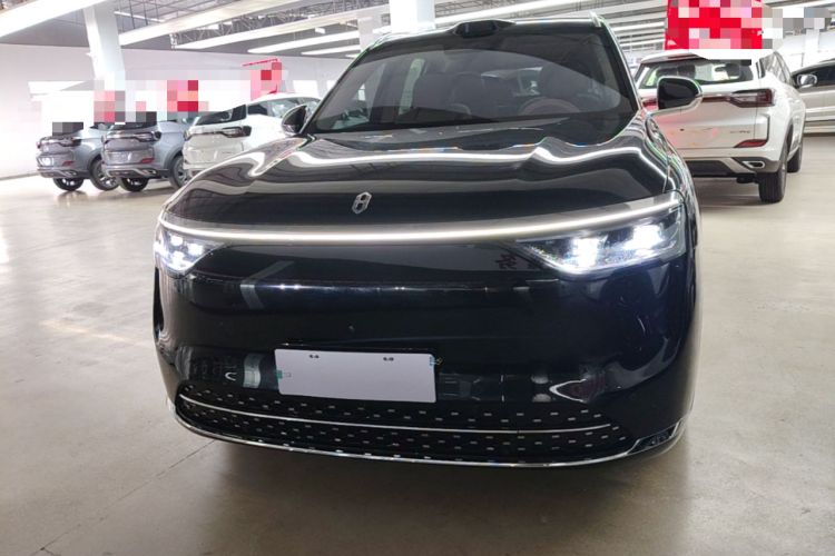 AITO M8 2025 — 2