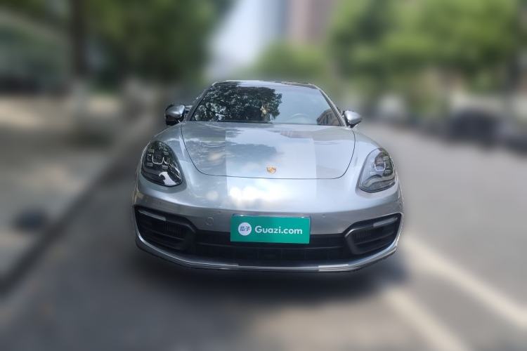 Porsche Panamera 2021 — 2
