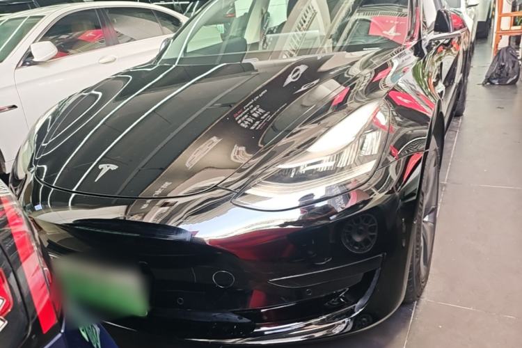 Tesla Model 3 2020 — 2
