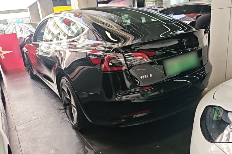 Tesla Model 3 2020 — 4