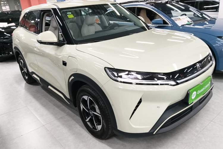 BYD Yuan UP 2025 — 3