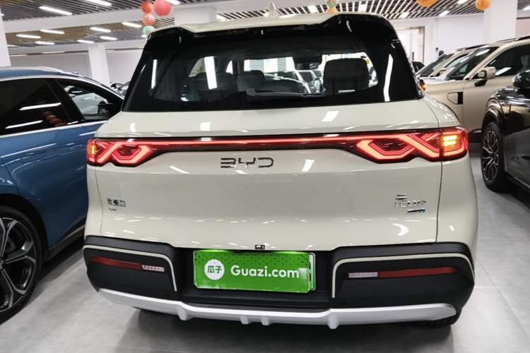 BYD Yuan UP 2025 — 5