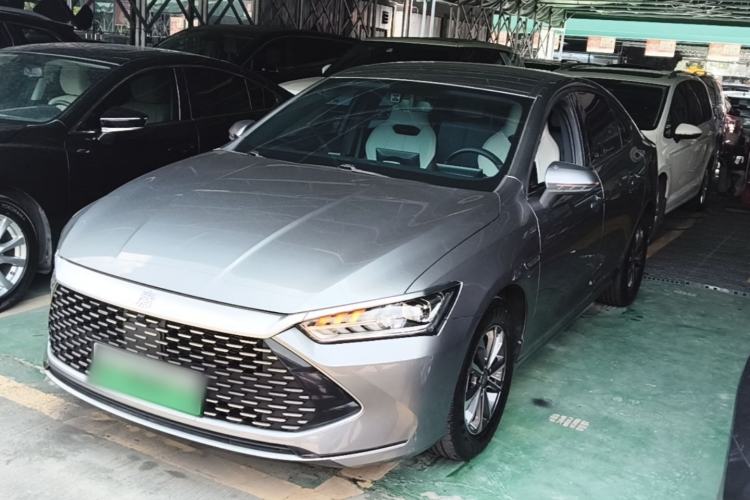 BYD Qin Plus 2023 — фото 1