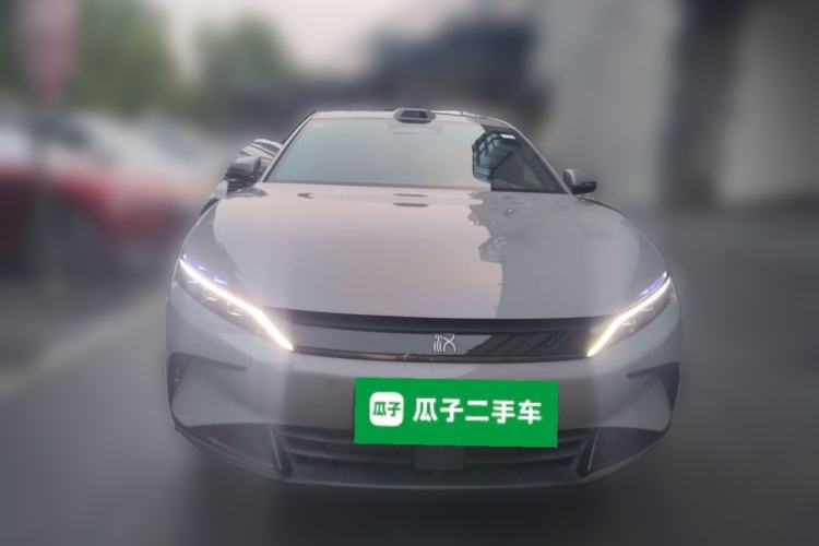 BYD Han 2025 — 2