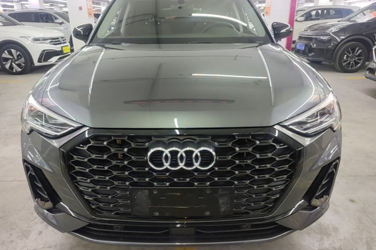 Audi Q3 Sportback 2022 — фото 2