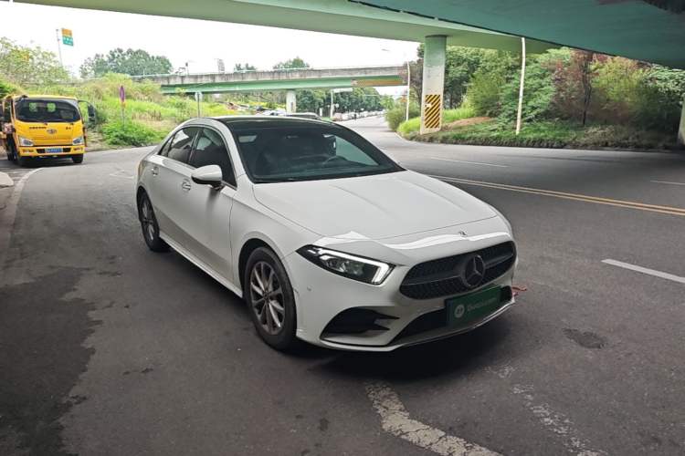 Mercedes-Benz A 200 L 2021 — 3