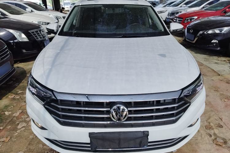 Volkswagen Sagitar 2020 — 2