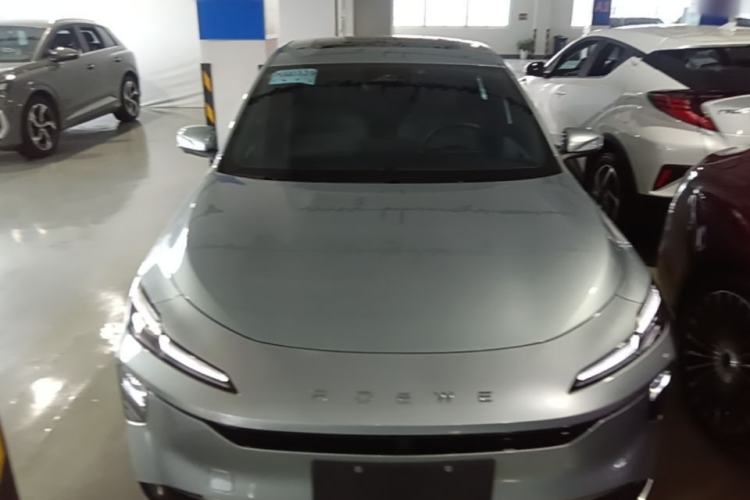 Roewe D6 2025 — 2