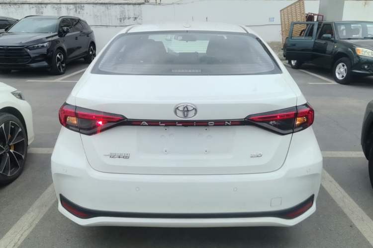 Toyota Corolla 2023 — 5