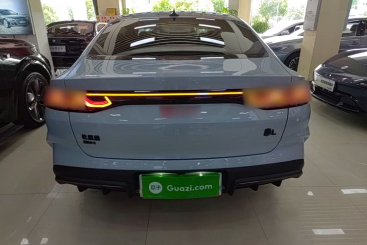 BYD Qin L 2024 — 5
