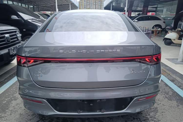 BYD Qin PLUS 2023 — 5