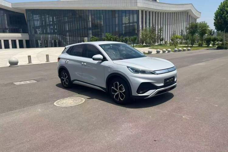 BYD Yuan Plus 2023 — 3