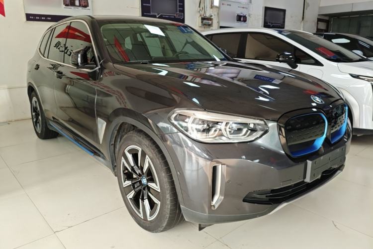 BMW iX3 2021 — 3