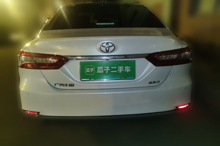Toyota Camry 2021 — фото 3