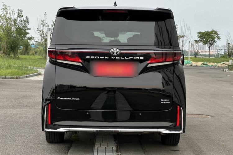 Toyota vellfire 2024 — фото 3
