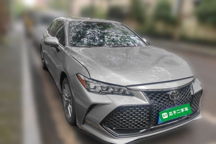 Toyota Avalon 2019 — 3