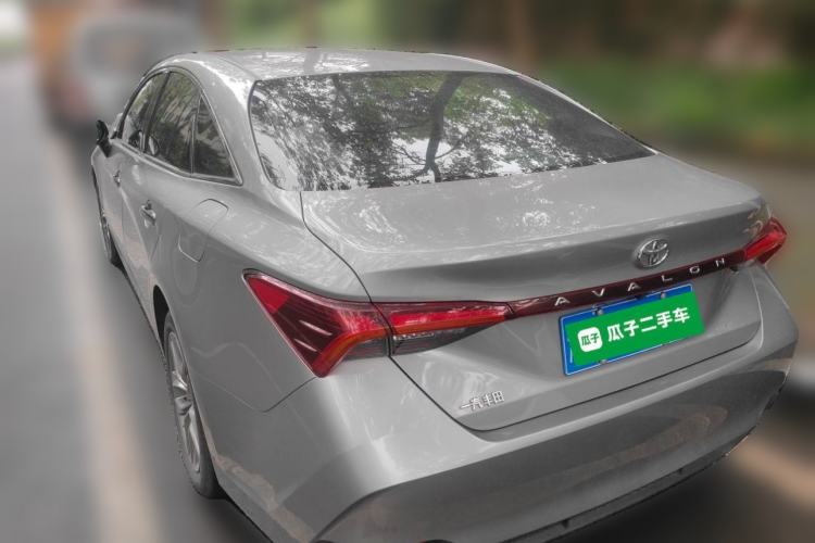 Toyota Avalon 2019 — 4