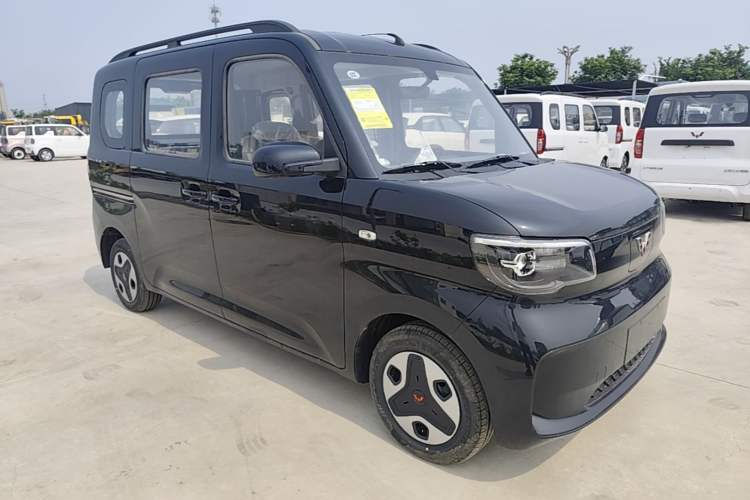 Wuling Zhiguang New Energy 2025 — 3