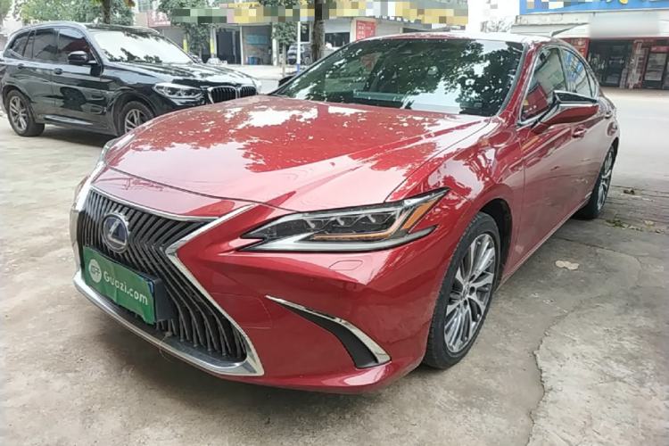 Lexus es 2020 — фото 1