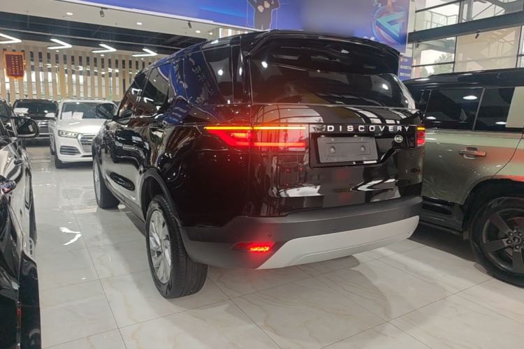 Land Rover Discovery 2023 — 4