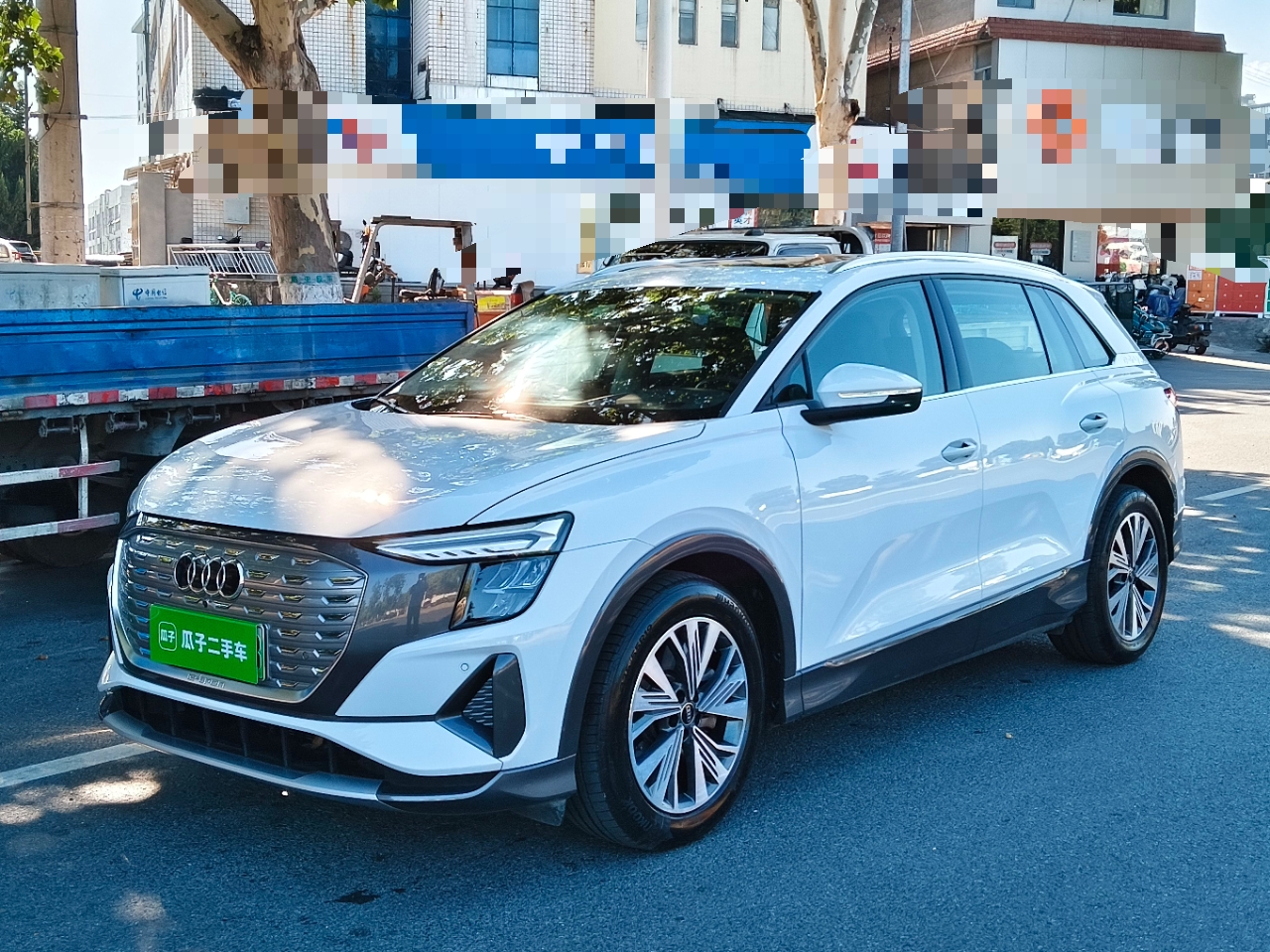 Audi q5 e tron 2023 — фото 1