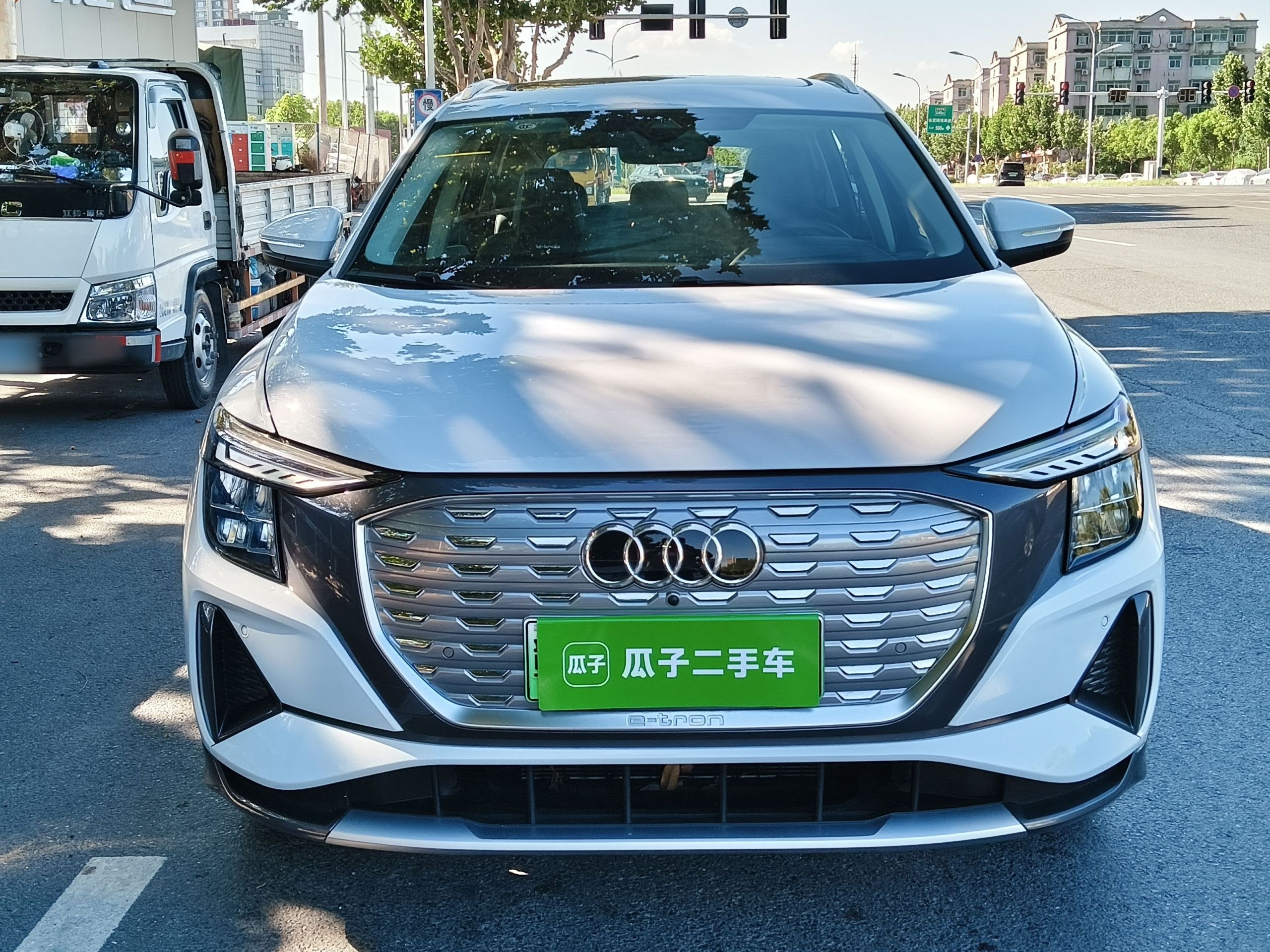 Audi q5 e tron 2023 — фото 2