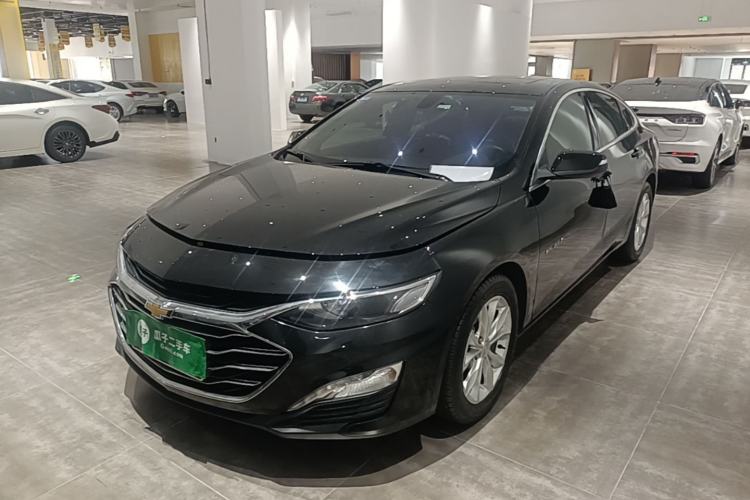 Chevrolet Malibu XL 2022 — фото 1