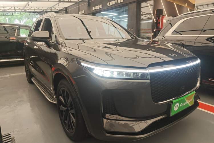 Li Auto ONE 2020 — 3