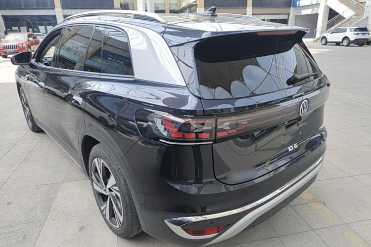Volkswagen ID.6 CROZZ 2022 — 4