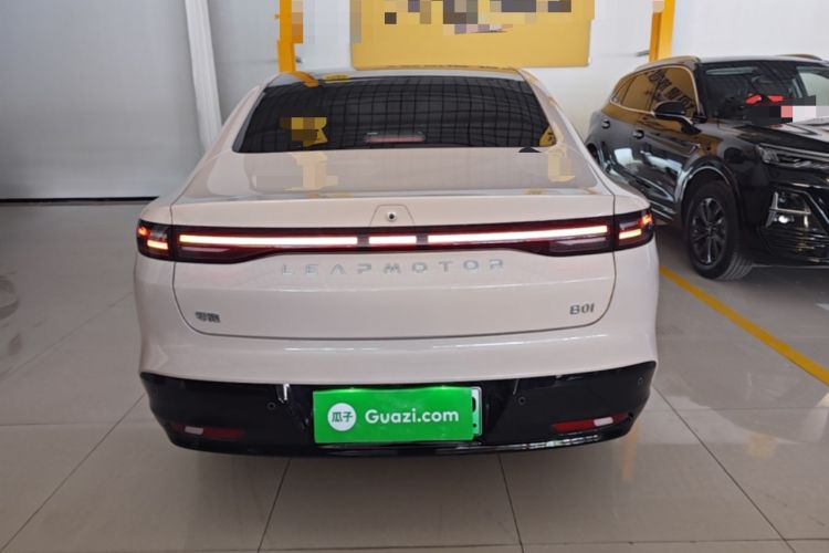 Leapmotor B01 2025 — 5