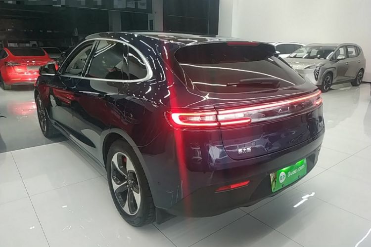 AITO M5 2022 — 4