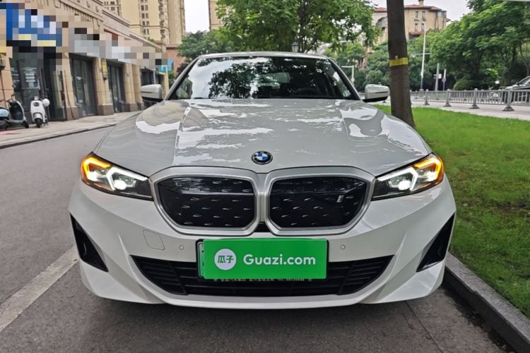 BMW i3 2024 — 2