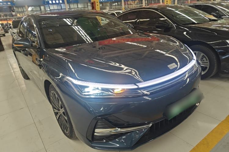 Geely Galaxy A7 2025 — 3